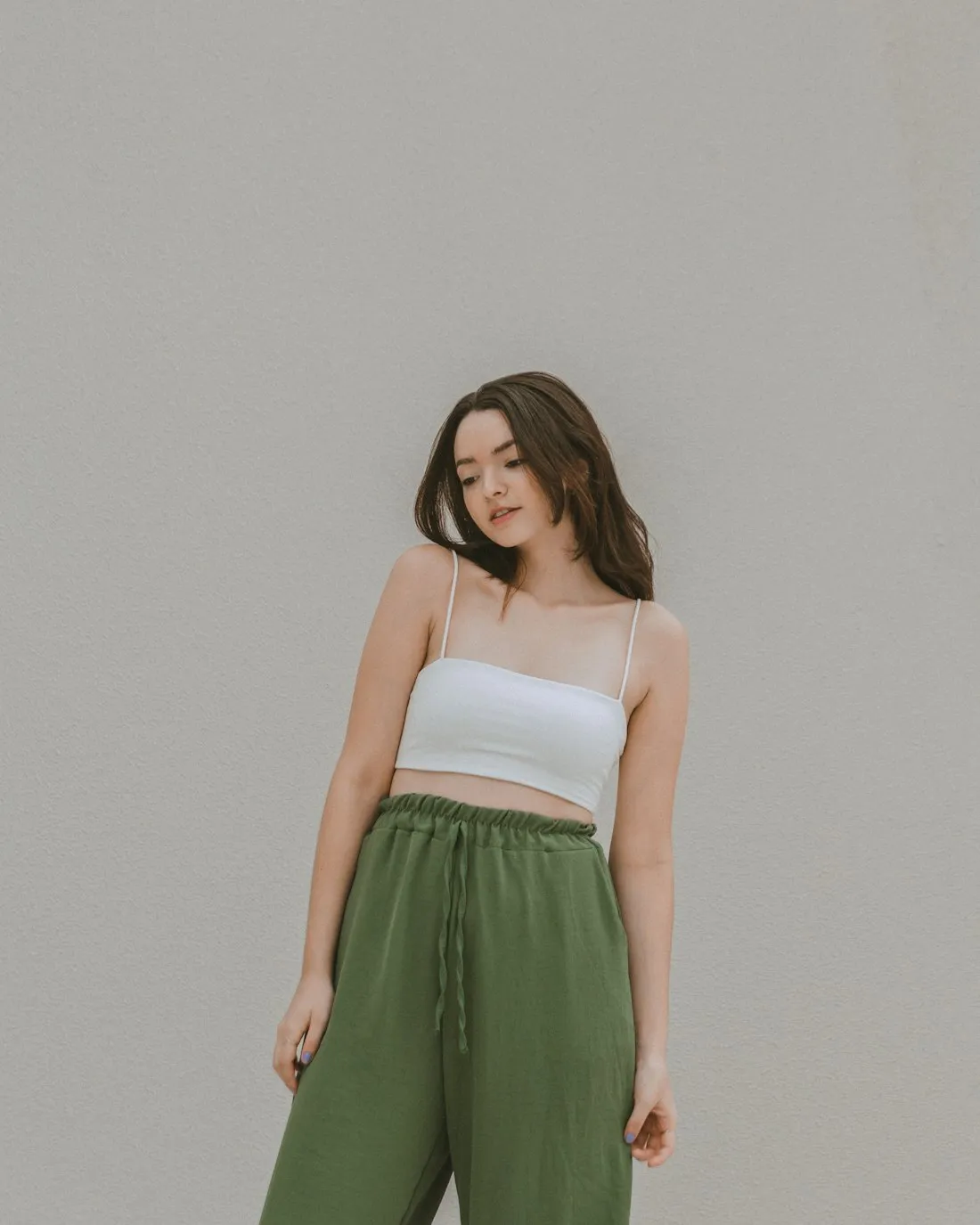Green trousers, white tee — Bimi gallery